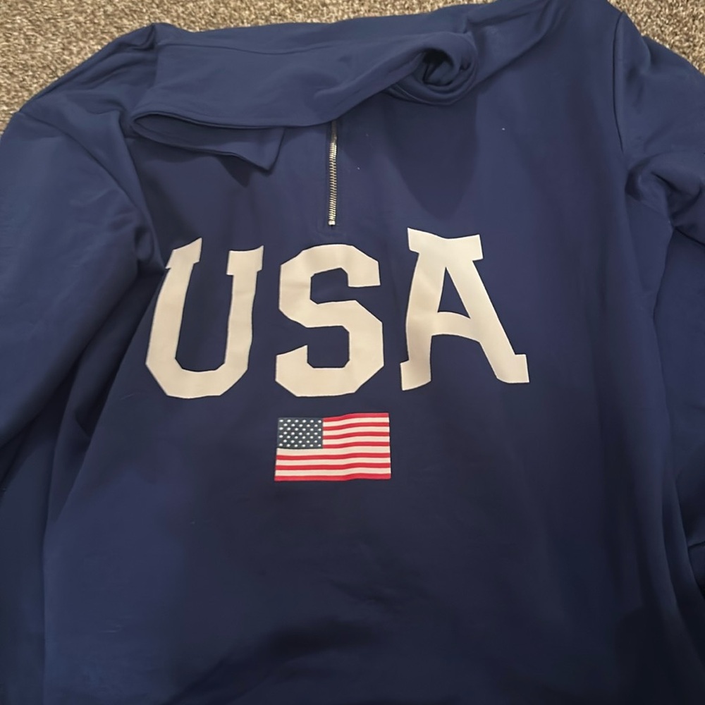 USA sweatshirt